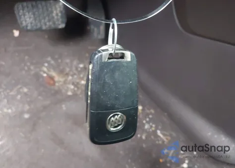 2014 Buick Verano Leather Group z USA, uszkodzony, nr VIN 1G4PS5SK4E4209015